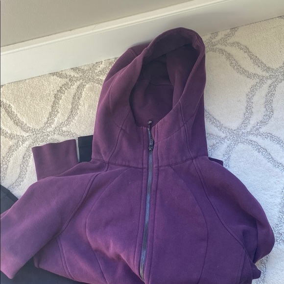 Lululemon bundle! - Picture 3 of 5